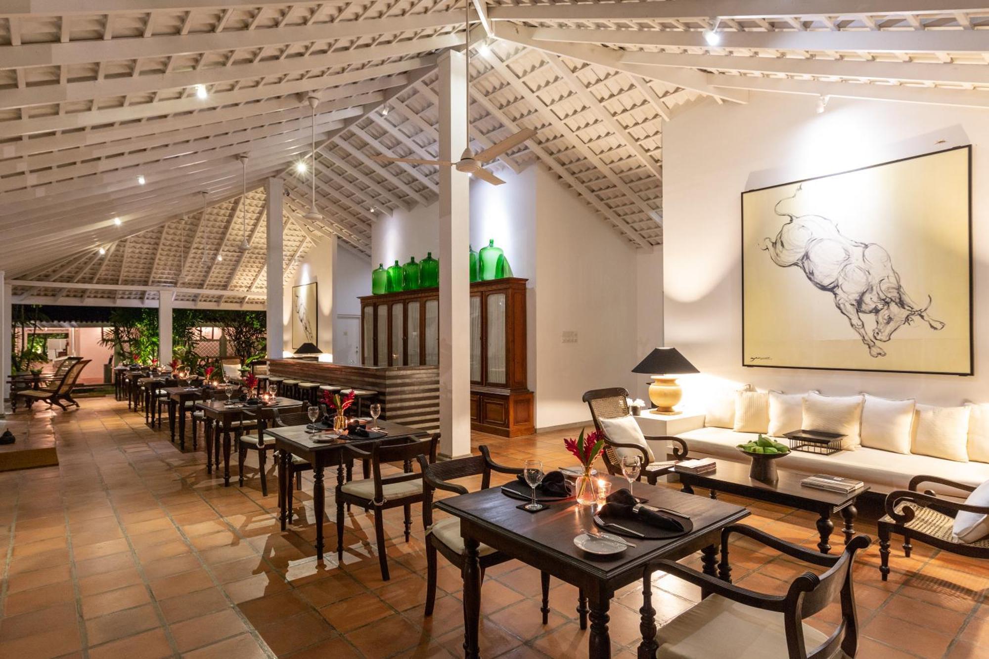 Nyne Hotels Rock Villa, Bentota Buitenkant foto
