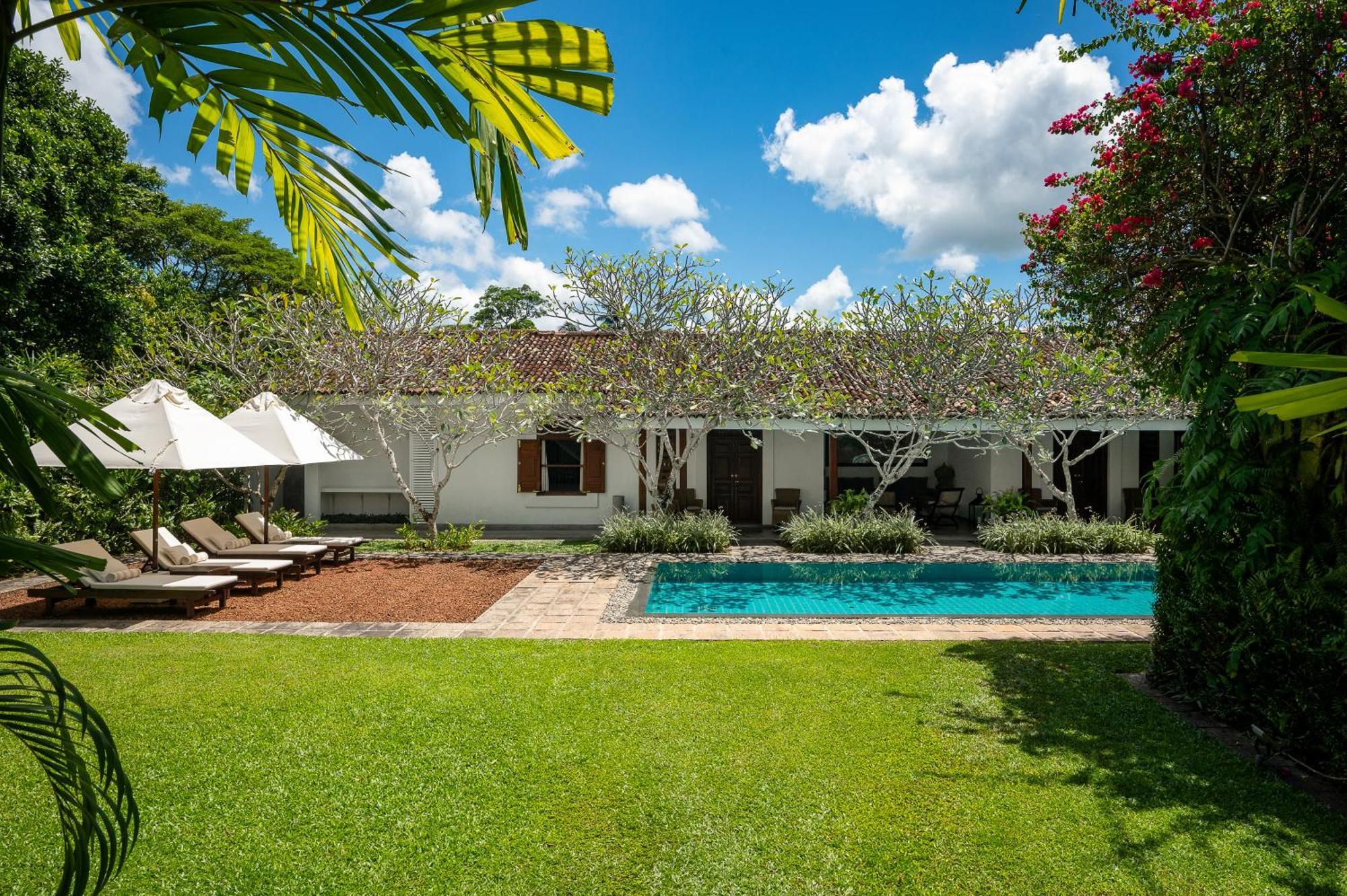 Nyne Hotels Rock Villa, Bentota Buitenkant foto