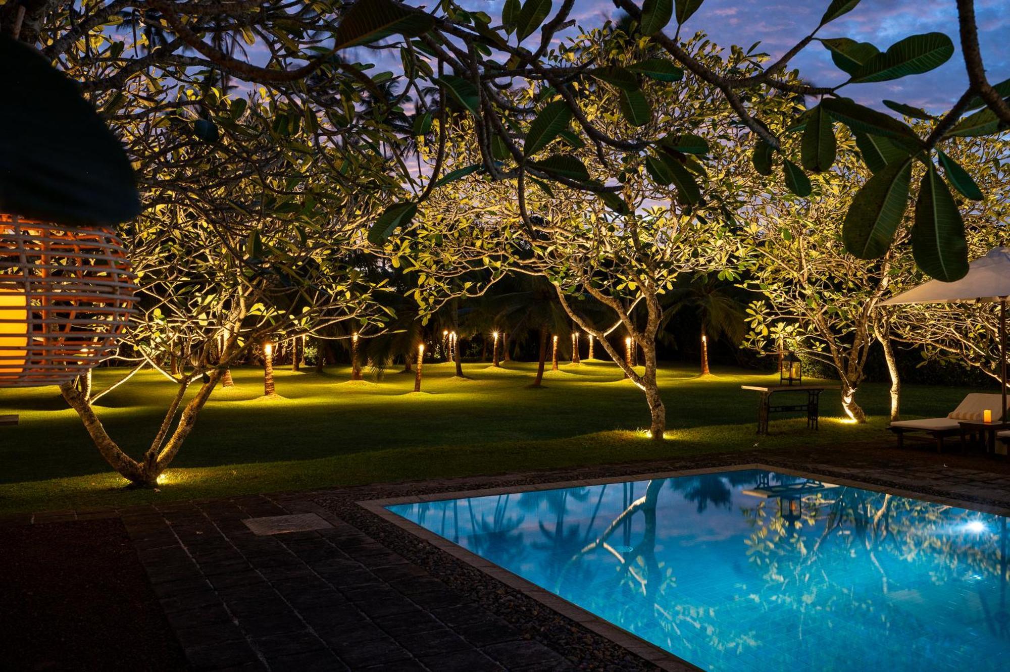 Nyne Hotels Rock Villa, Bentota Buitenkant foto