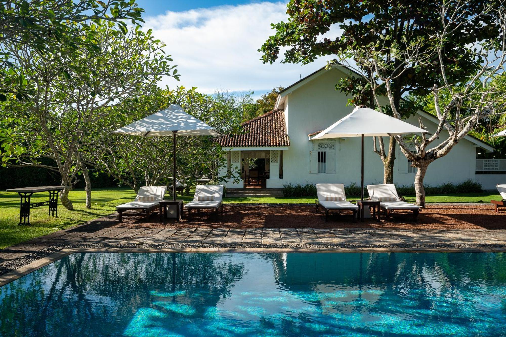 Nyne Hotels Rock Villa, Bentota Buitenkant foto