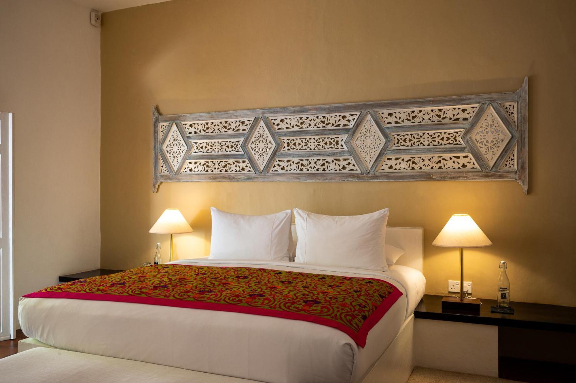 Nyne Hotels Rock Villa, Bentota Buitenkant foto