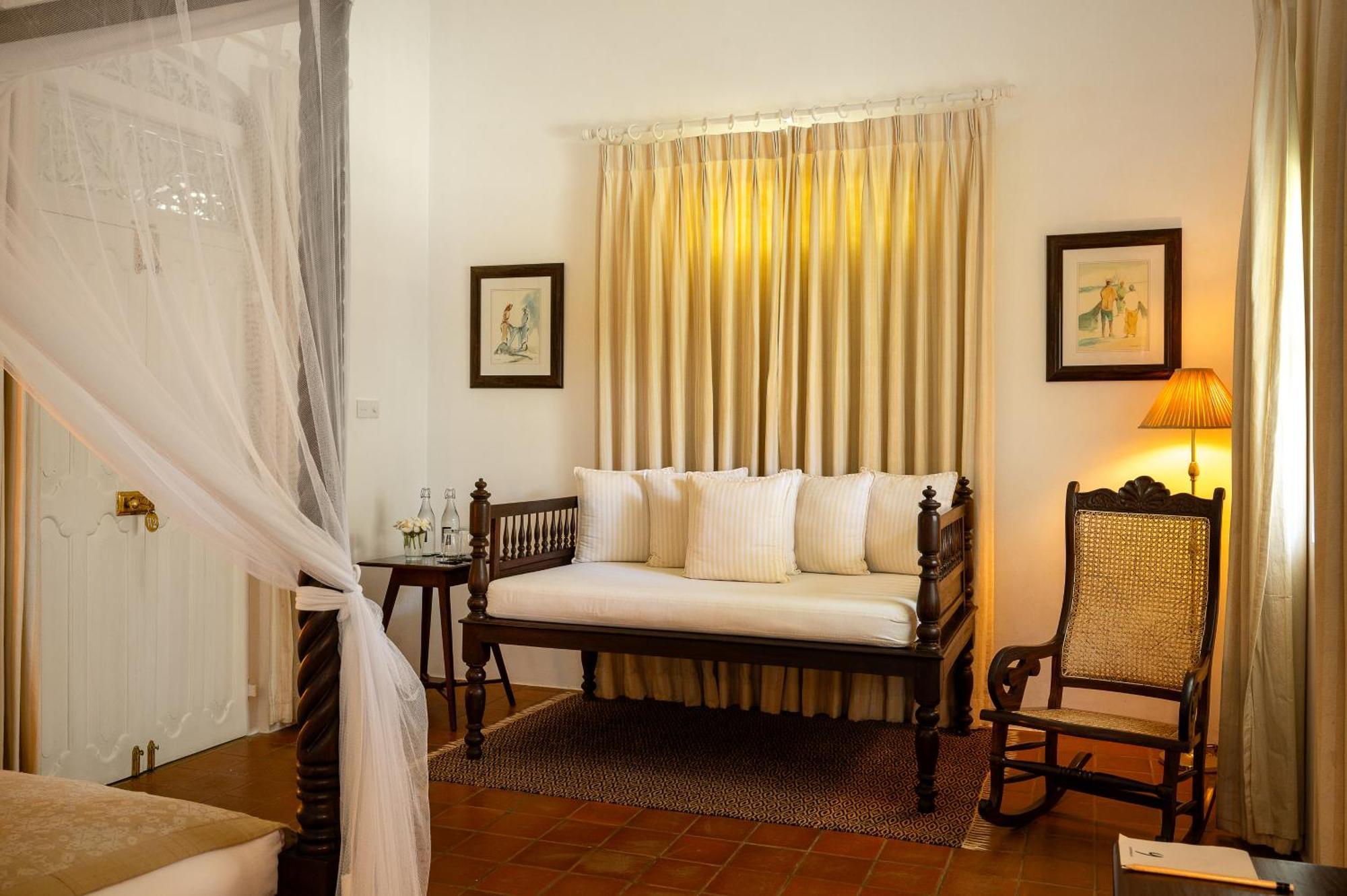 Nyne Hotels Rock Villa, Bentota Buitenkant foto